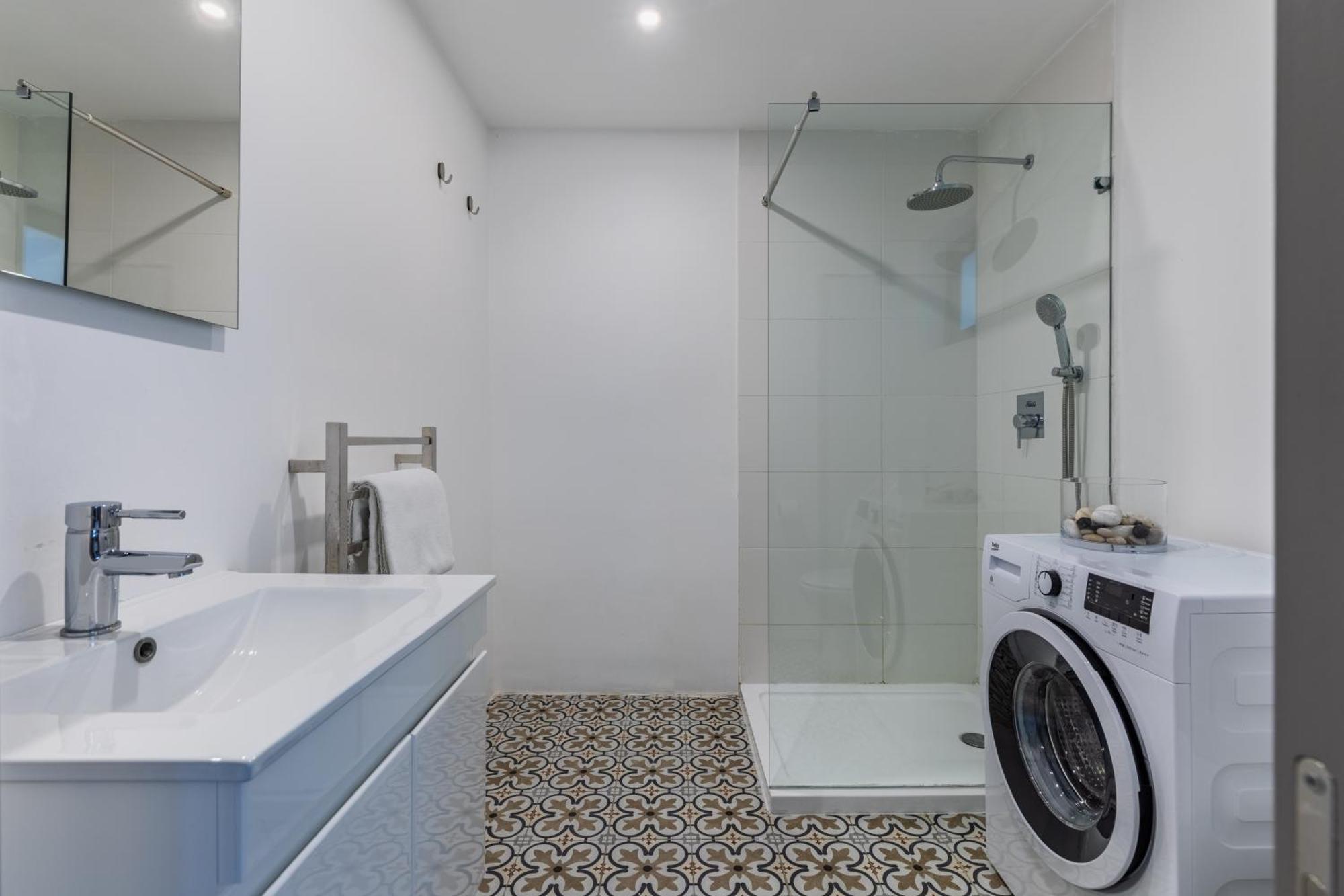 Stylish Retro Suites Флоріана Екстер'єр фото
